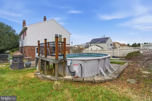 Feasterville Trevose, PA 19053,423 HARDING