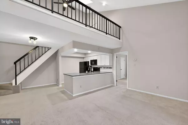 Chesterbrook, PA 19087,933 WASHINGTON PL #33