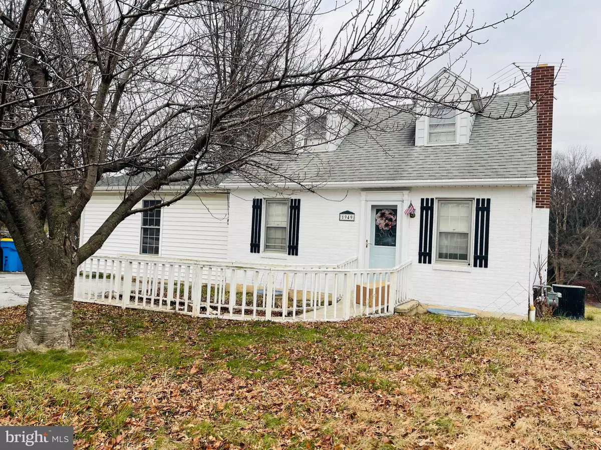 York, PA 17406,1949 N SHERMAN ST