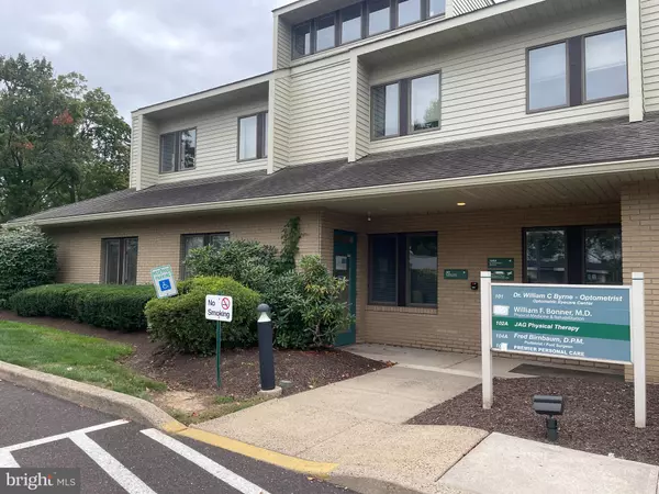 Fairless Hills, PA 19030,333 N OXFORD VALLEY RD SUI #101