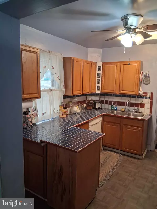 Hagerstown, MD 21740,446 STRATFORD AVE