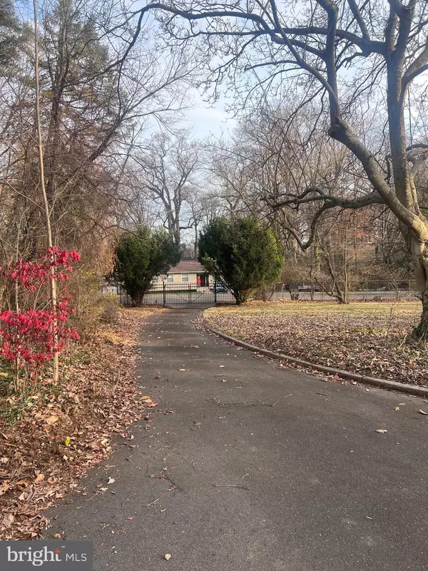 Bensalem, PA 19020,4403 E YATES RD