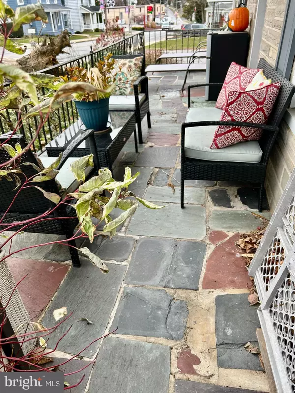 Stewartstown, PA 17363,9 W PENNSYLVANIA AVE