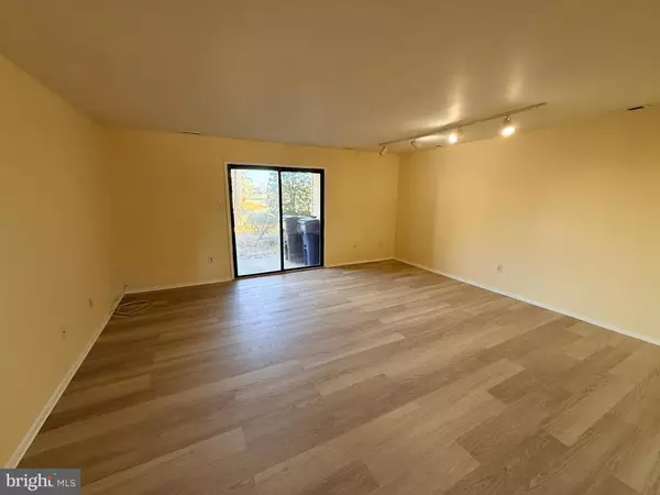 Mays Landing, NJ 08330,2728 MIMOSA CT