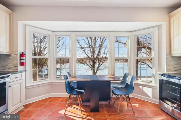 4611 1/2 MACARTHUR BLVD NW #B, Washington, DC 20007