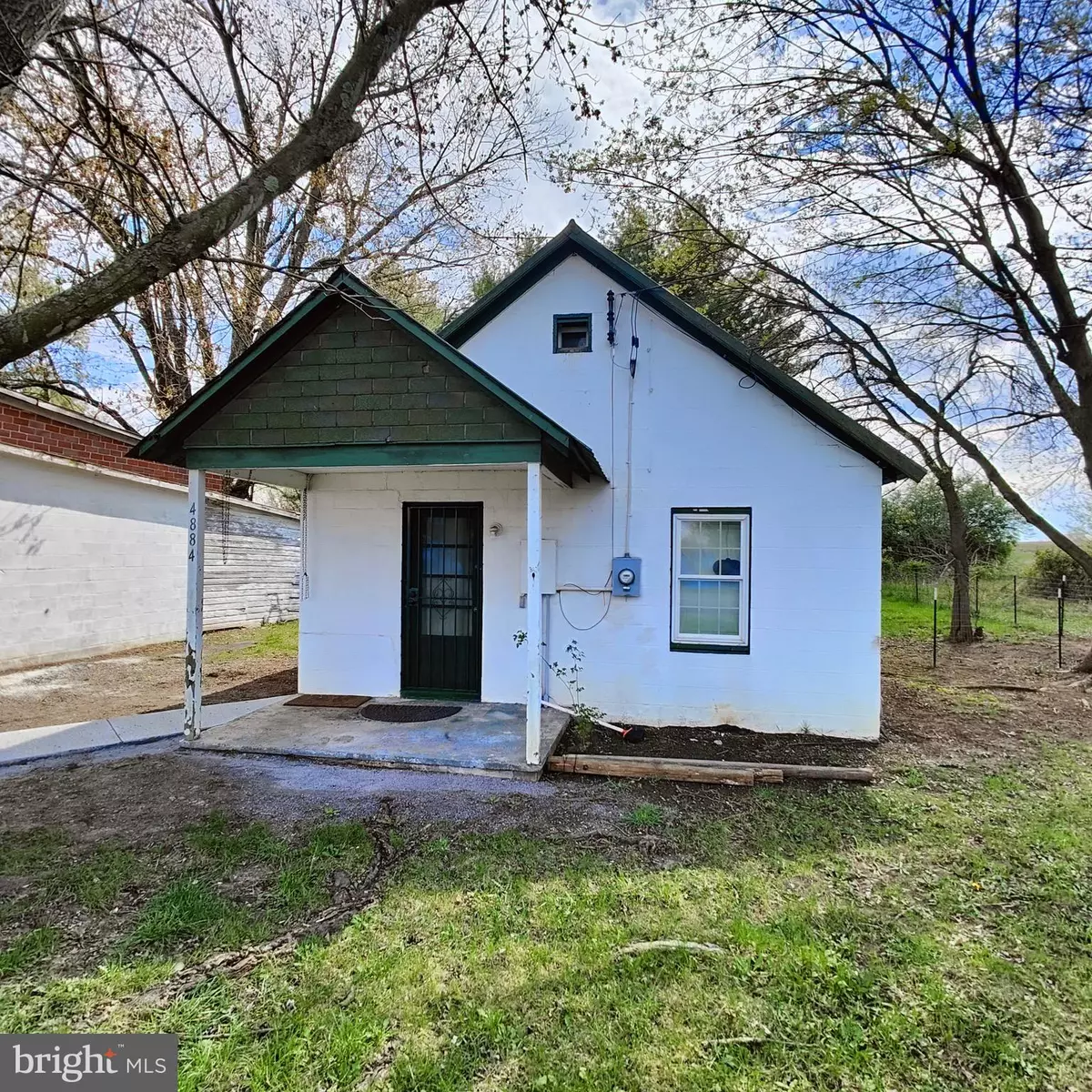 Kearneysville, WV 25430,4884 CHARLES TOWN RD