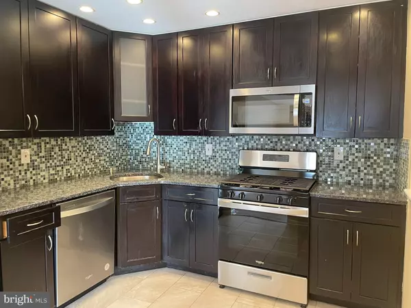 Hamilton, NJ 08619,81 WILLOW CT