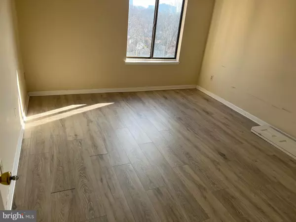 Falls Church, VA 22044,3101 S MANCHESTER ST #813