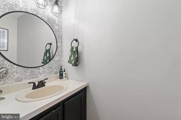 Marlton, NJ 08053,1005 ANDOVER CT