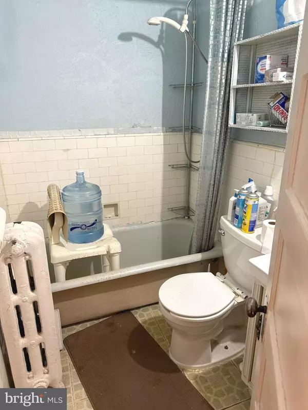 Philadelphia, PA 19138,5815 N 21ST ST