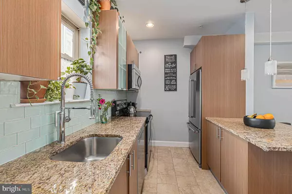 Philadelphia, PA 19130,1935 W GEORGE ST