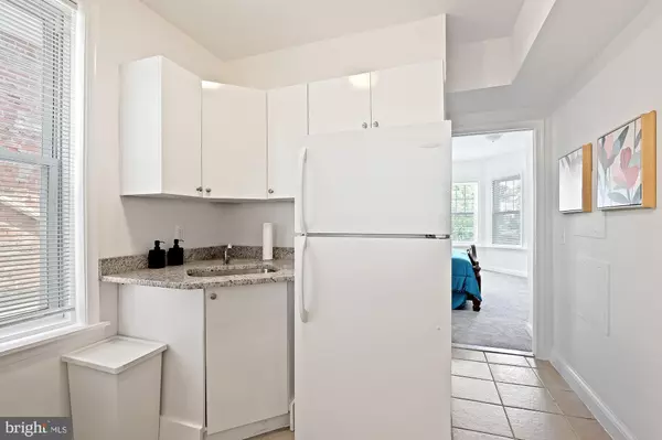 Philadelphia, PA 19144,468 E WALNUT LN #2