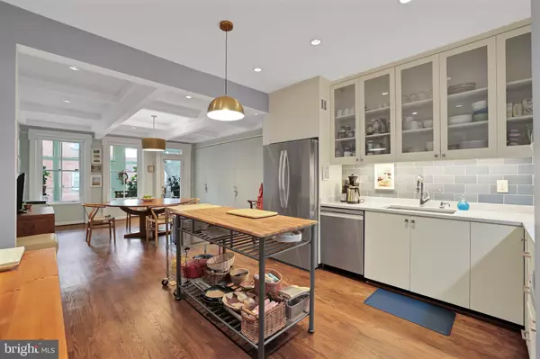 Washington, DC 20008,2230 DECATUR PL NW