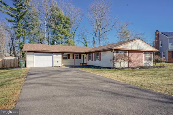 Willingboro, NJ 08046,36 EDEN ROCK LN