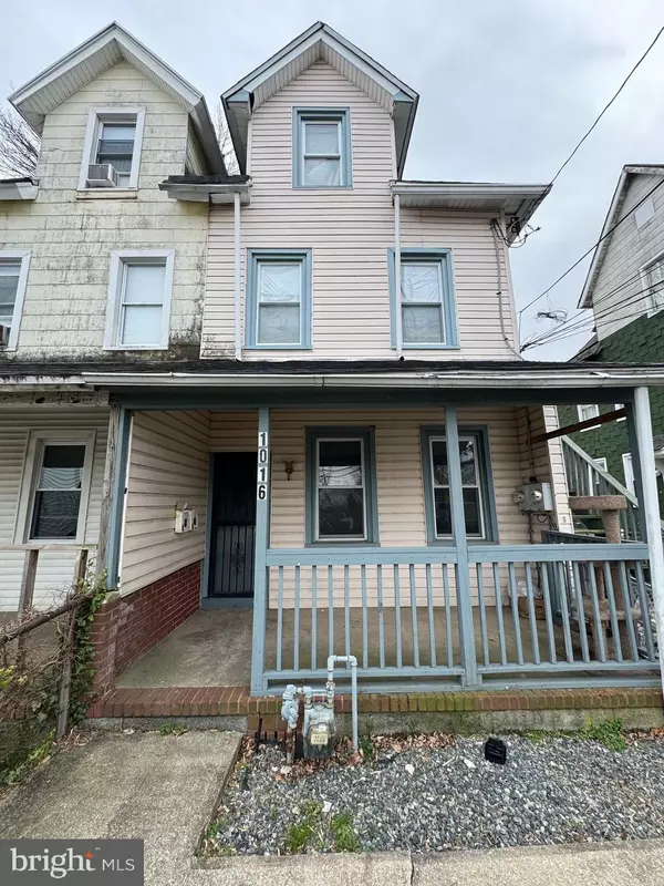 1016 PINE ST #1, Darby, PA 19023