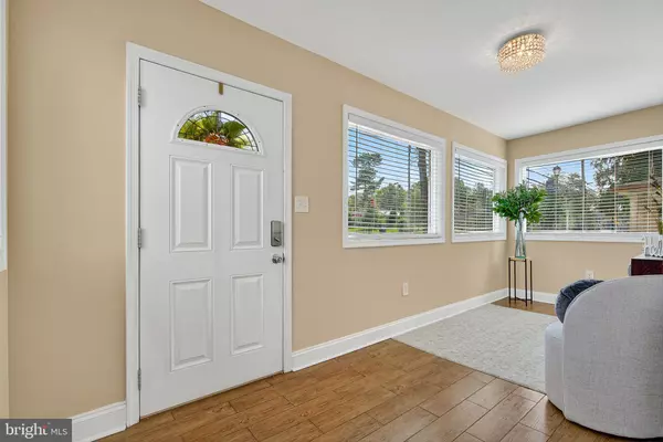 Reisterstown, MD 21136,426 MAIN ST