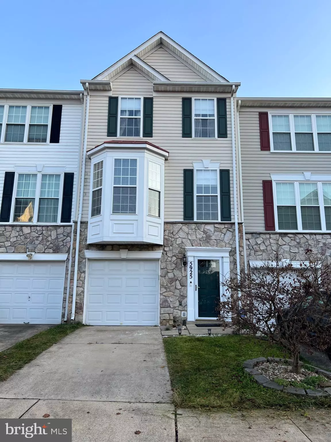 Alexandria, VA 22315,5925 KIRKCALDY LN