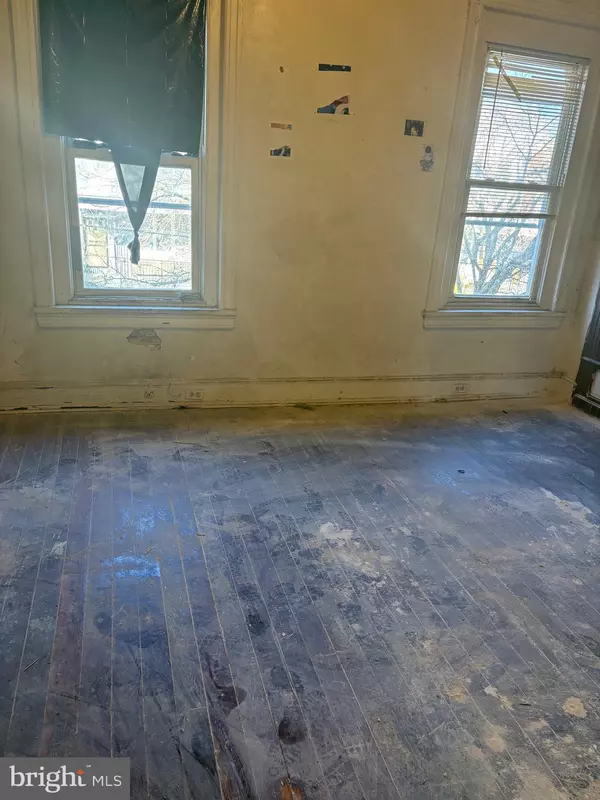 Philadelphia, PA 19144,66 W MANHEIM ST