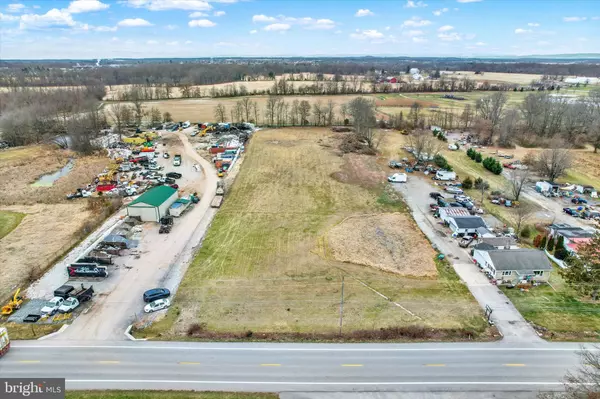 New Oxford, PA 17350,3392 CARLISLE PIKE