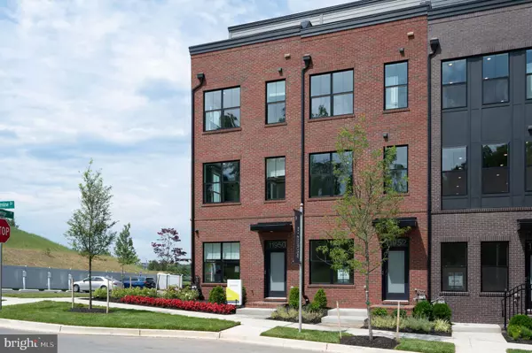 North Bethesda, MD 20852,5947 JOSIAH HENSON PKWY