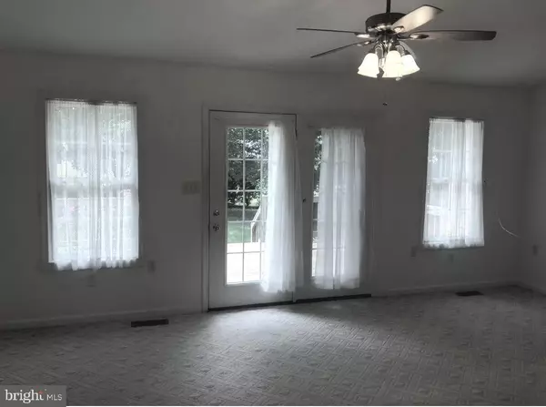 Chambersburg, PA 17202,1164 PAPER MILL RD