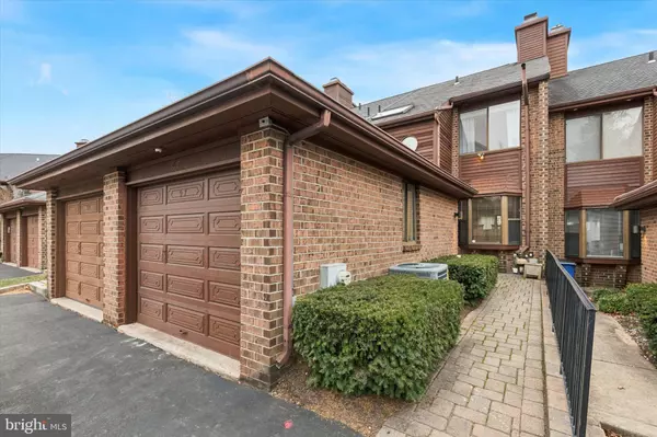 97 TIMOTHY CIR, Wayne, PA 19087