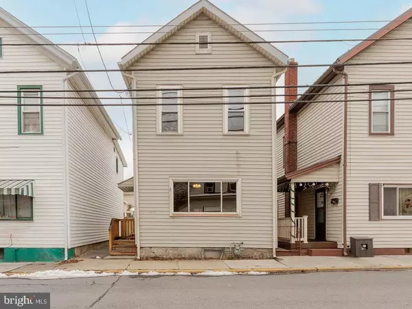 1313 BLAIR AVE, Tyrone, PA 16686