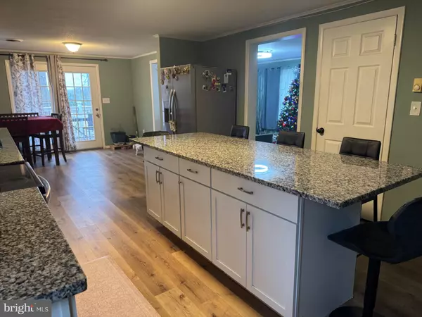 Smithsburg, MD 21783,13903 WOLFSVILLE RD