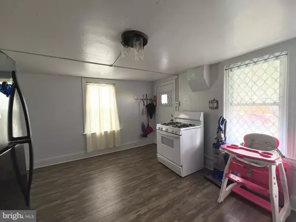 Coatesville, PA 19320,69 PALMER AVE