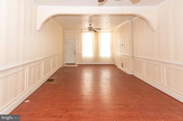 Baltimore, MD 21213,2821 ERDMAN AVE