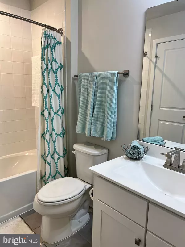 Hyattsville, MD 20782,4901 CREST VIEW DR