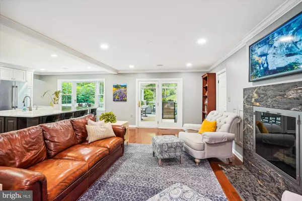 Vienna, VA 22182,1424 ROSEWOOD HILL DR