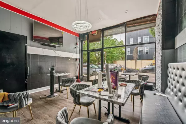 Philadelphia, PA 19104,4323 LANCASTER AVE.