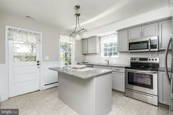 Essex, MD 21221,344 IDA AVE