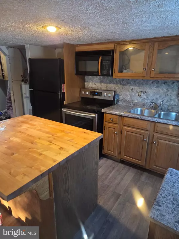 Harrisburg, PA 17112,8012 APPLEBY RD