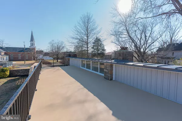 Remington, VA 22734,102 E WASHINGTON ST #B