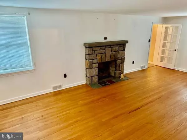 Wilmington, DE 19809,526 BRIGHTON RD