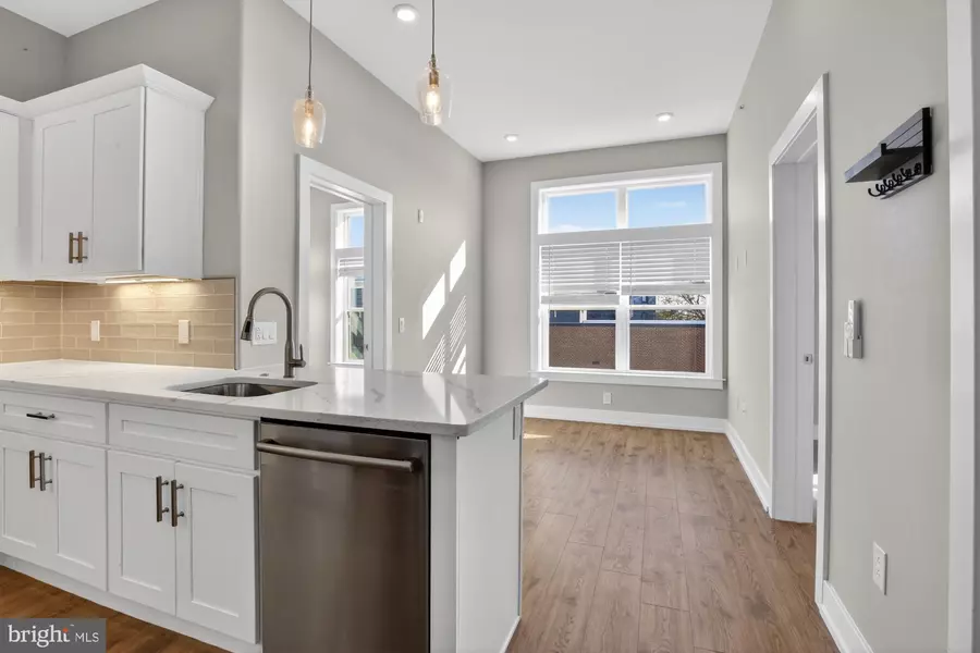 2034 N FRONT ST #3, Philadelphia, PA 19122