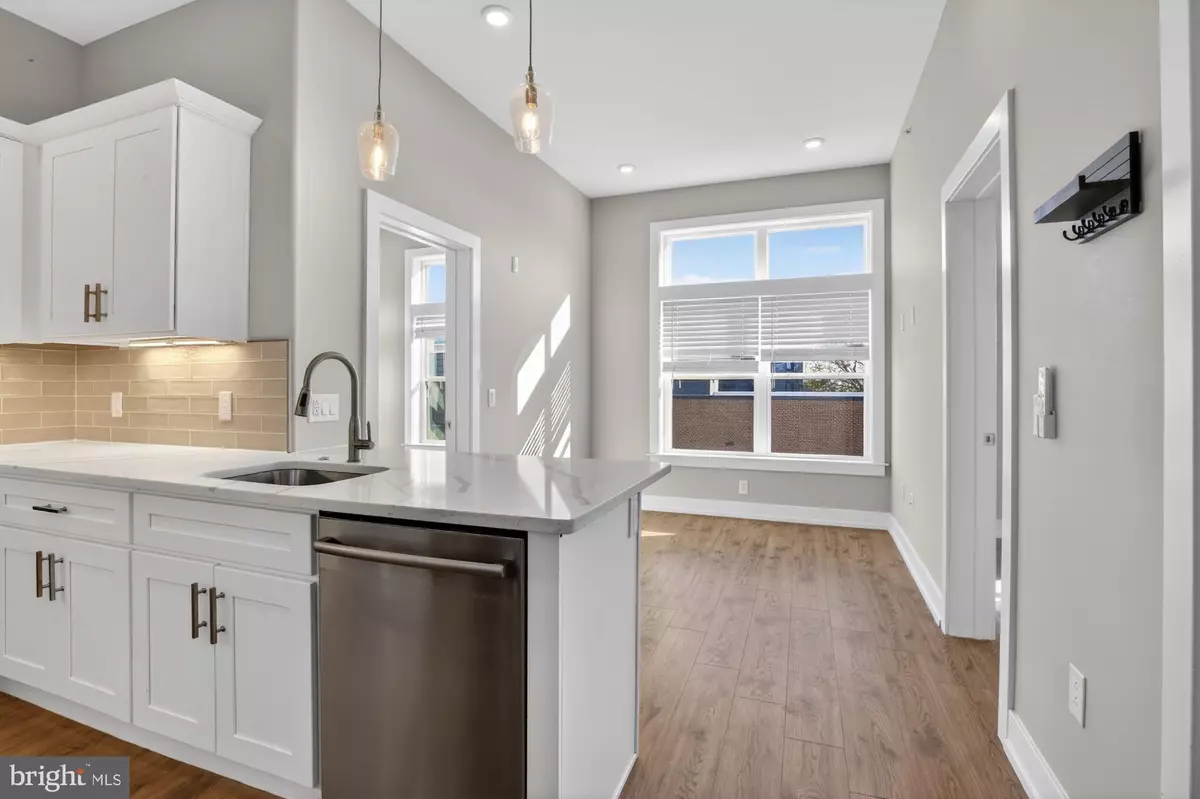 Philadelphia, PA 19122,2034 N FRONT ST #3