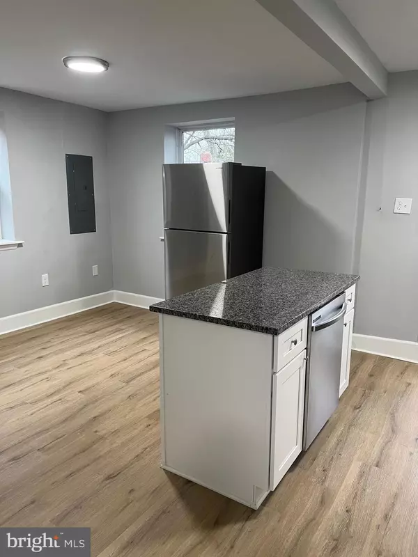 Parkville, MD 21234,8511 CHESTNUT OAK RD #2ND FLOOR