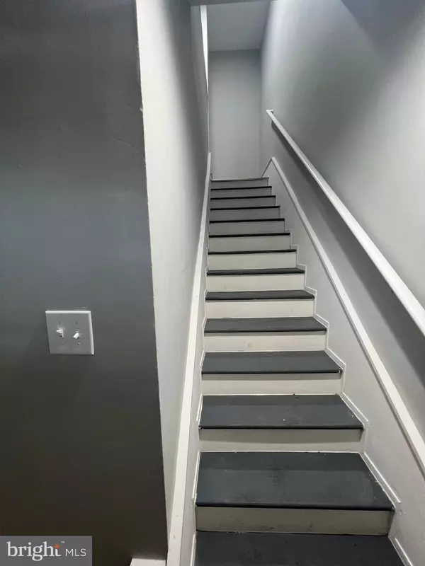 Parkville, MD 21234,8511 CHESTNUT OAK RD #2ND FLOOR