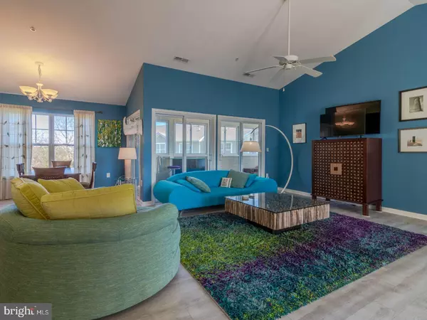 Rehoboth Beach, DE 19971,34687 REFUGE CV #1004