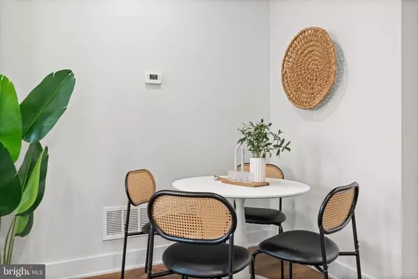 Philadelphia, PA 19148,748 MCKEAN ST