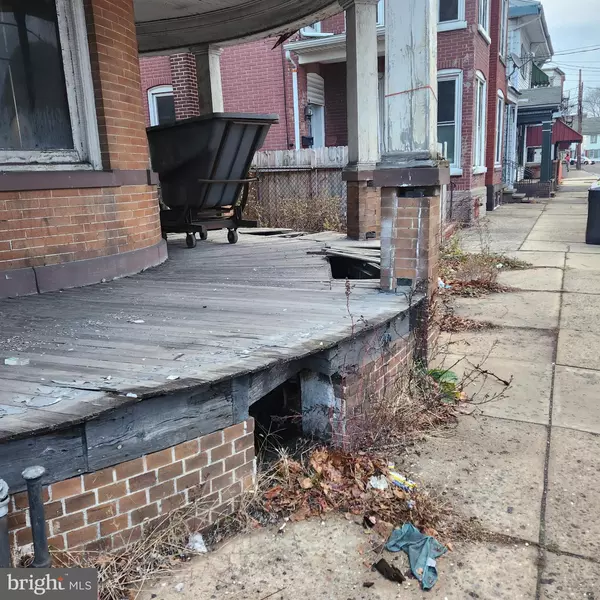 Tamaqua, PA 18252,221 CEDAR ST