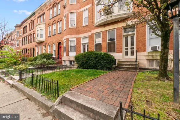 Baltimore, MD 21218,2905 SAINT PAUL ST