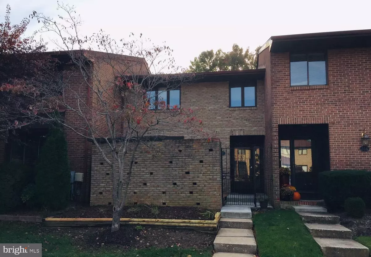 Lutherville Timonium, MD 21093,312 FIVE FARMS LN