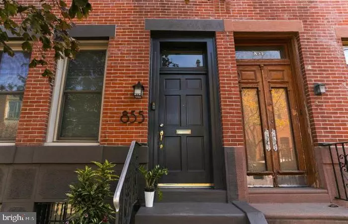 Philadelphia, PA 19130,855 N 24TH ST