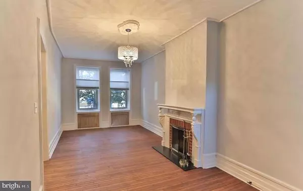 Philadelphia, PA 19130,855 N 24TH ST