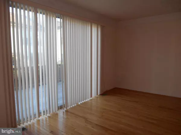 Alexandria, VA 22312,6359 BATTLEMENT WAY