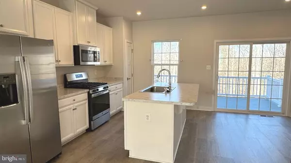 Newark, DE 19702,2060 RIVERS DR